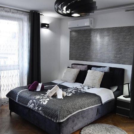 Apartament Night Premium Krakow Exterior photo