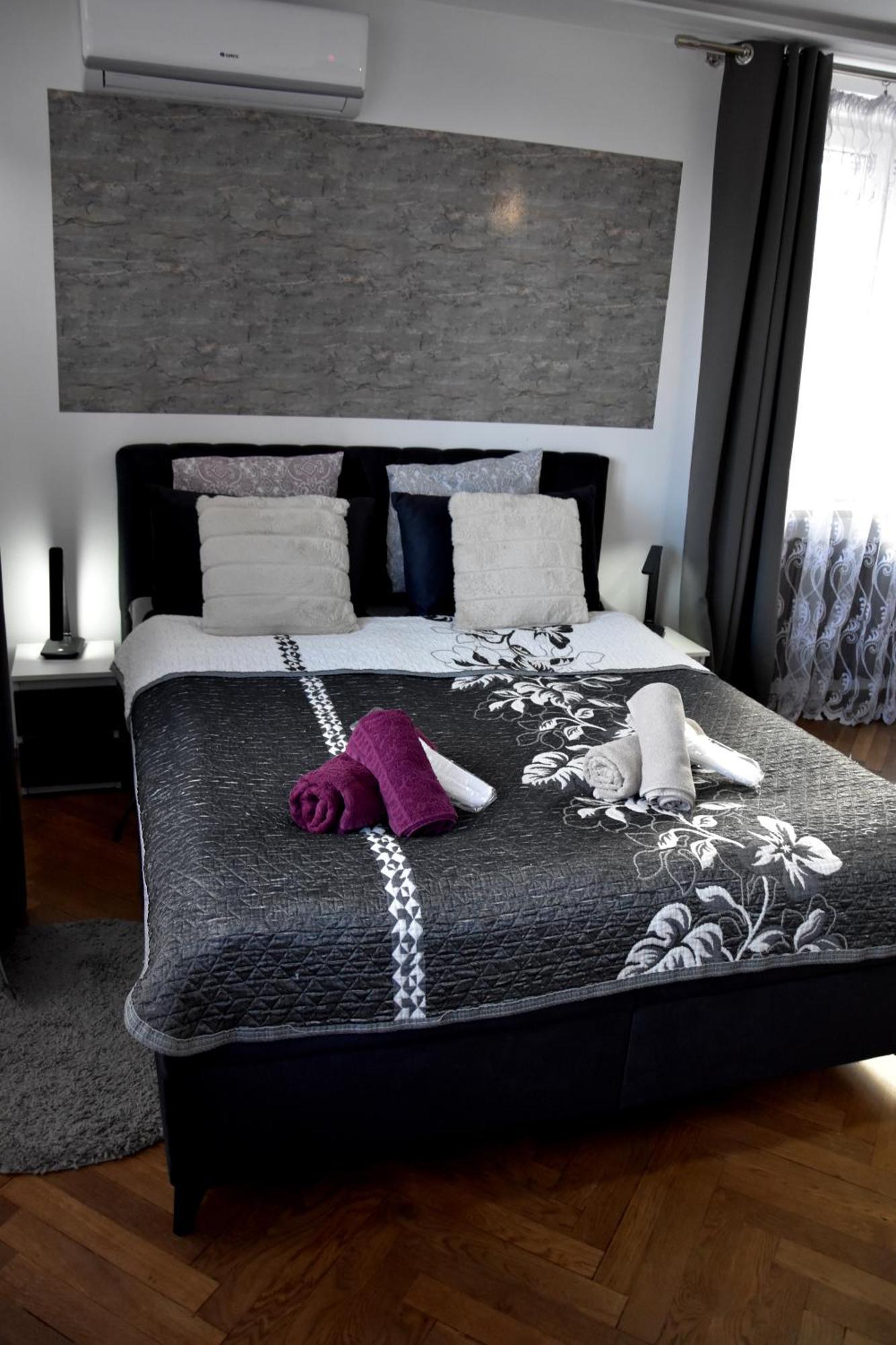 Apartament Night Premium Krakow Exterior photo